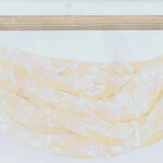 Beige & Cream Pattern Swag Fabric on Rod Die-Cut Wallpaper Border  SY1325B