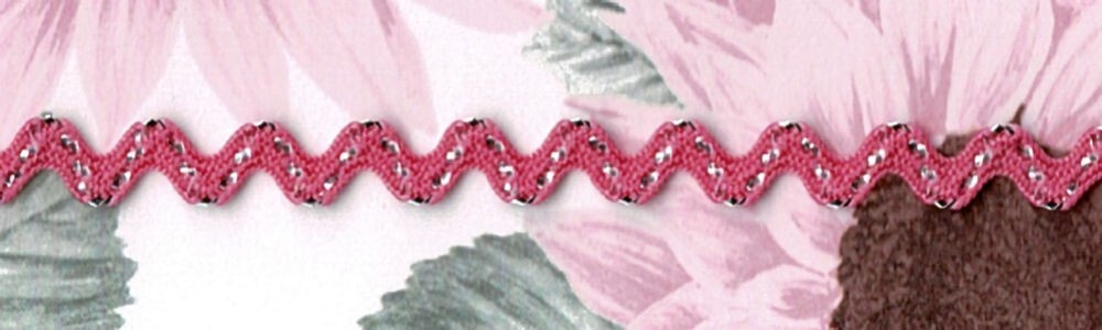 57-319.jpg 5 Yards 5/16" Vivid Pink, Silver Ric Rac Trim 25390 - Image 1