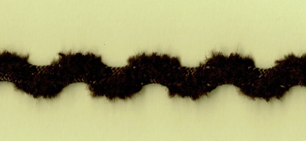 57-428.jpg 5 Yards 1/2" Fuzzy Brown Chenille Ric Rac Trim 27621 - Image 1