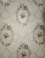 Cameos and Florals Wallpaper - Wallquest - FL90208 - per Double Roll - Image 2
