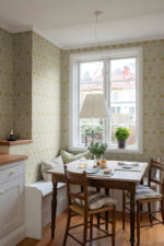William Morris Oxford Union Floral Vines Wallpaper - Yellow - Brewster - 4171-82045 - Image 4