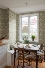 William Morris Myrtle Floral Ogee Wallpaper - Mauve - Brewster - 4171-82057 - Image 4
