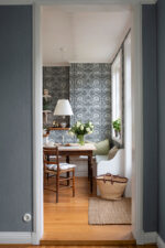 William Morris African Marigold Floral Wallpaper - Dark Blue - Brewster - 4171-82074 - Image 4