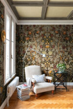 William Morris Vine Embroidery Wallpaper Mural - Green - Brewster - 4171-HT84004 - Image 4